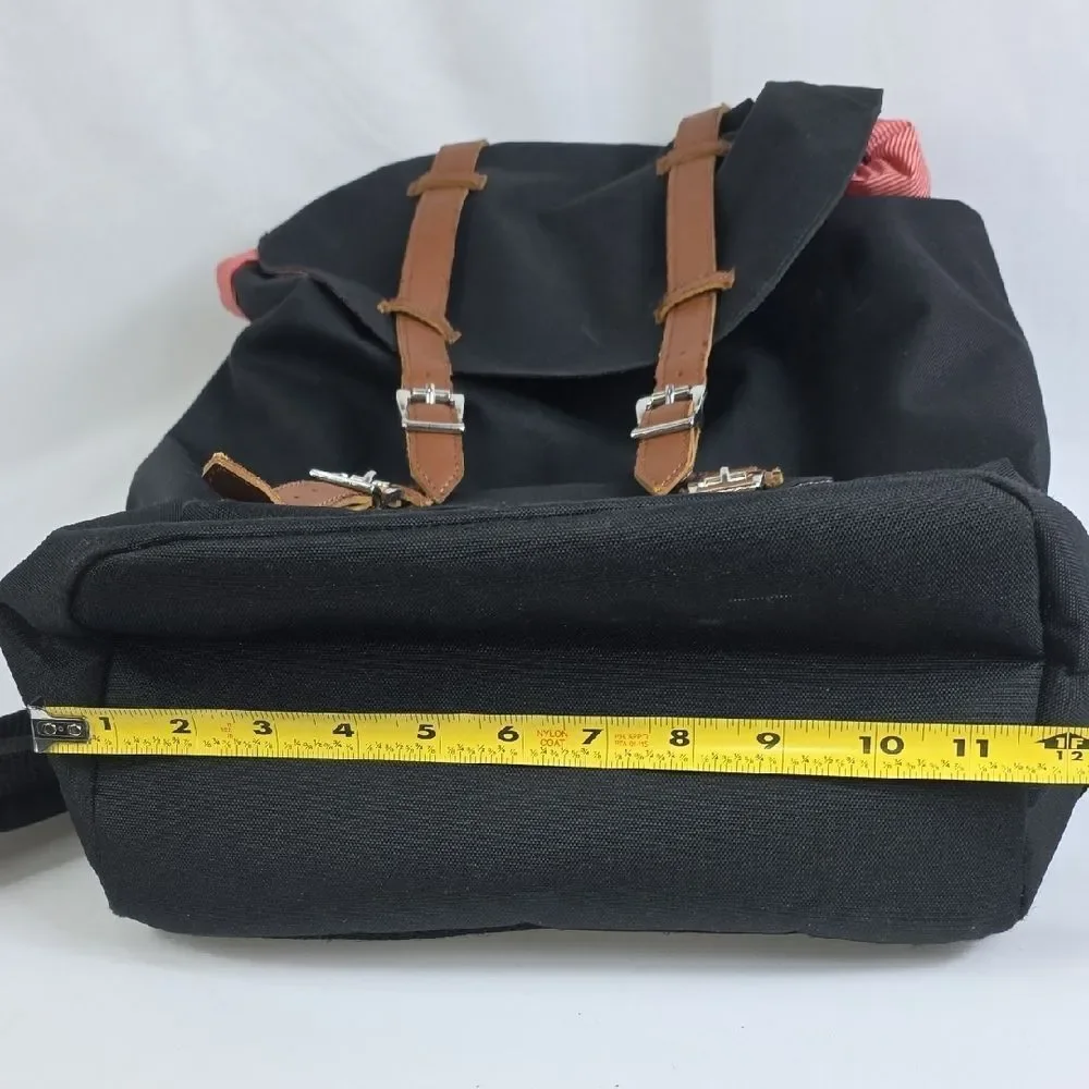 Herschel Supply Co. Little America Backpack.